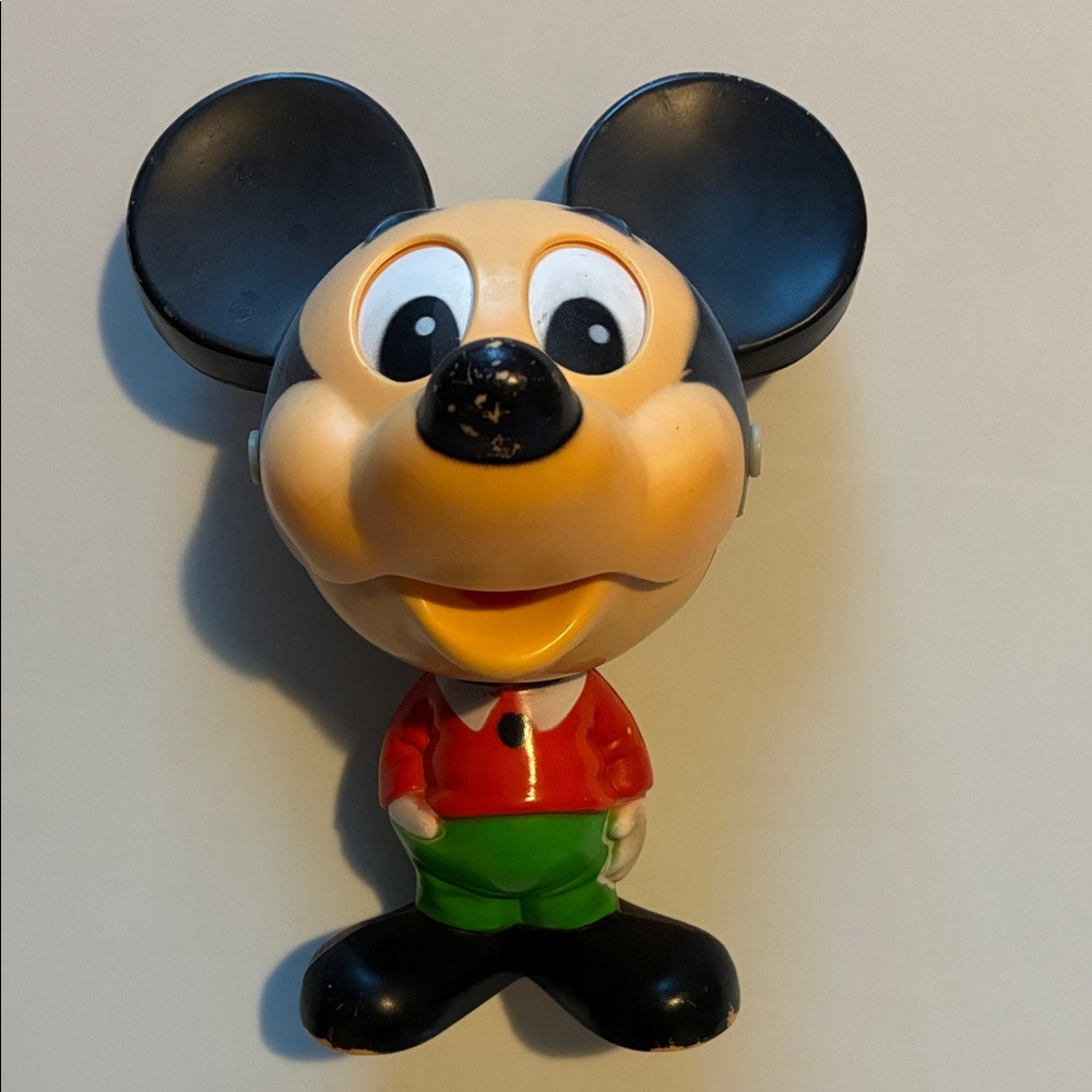 1976 Talking Mickey Mouse toy